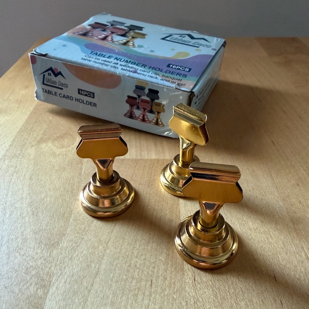 Table Card Holders - Gold Table Number Place Card Clips